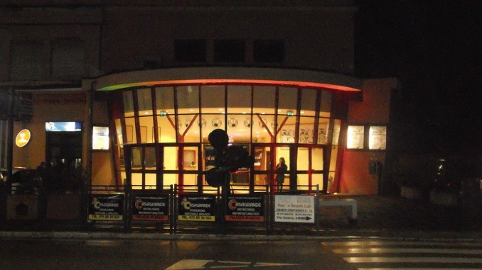 Tenta rapina al cinema Esperia di Bastia, denunciato 35enne
