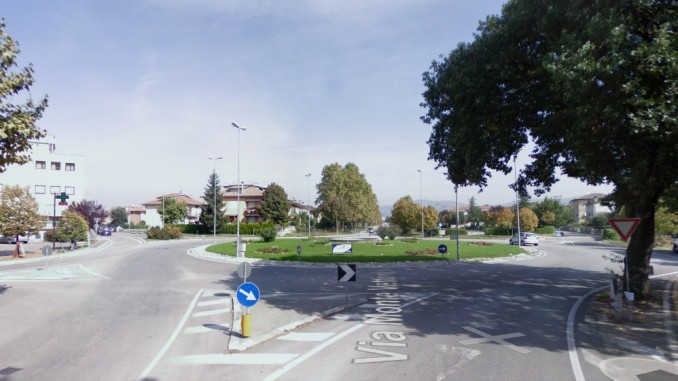 Stop ai mezzi pesanti in via San Bartolo e Monte Vettore