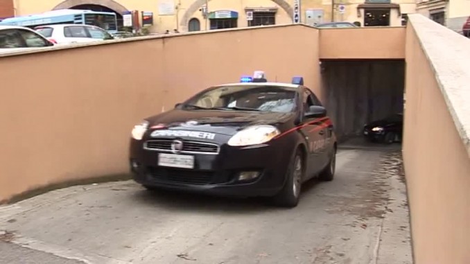 Picchiata e stuprata, pubblica foto su Facebook, iniziato il processo