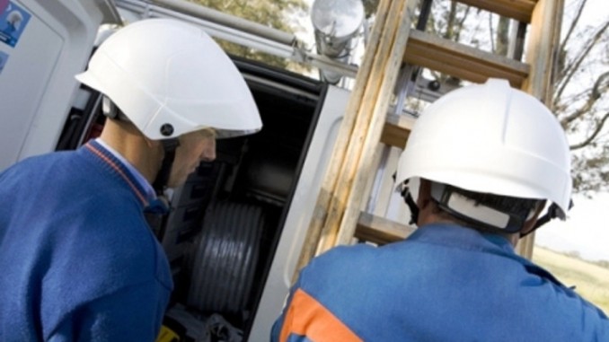 Enel, a Bastia Umbria manutenzione e potenziamento linee elettriche