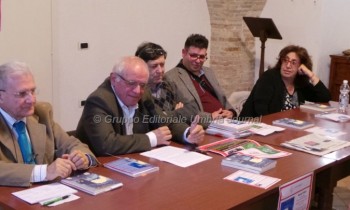 Poesie Giampaolo Bellucci presentate nella Sala delle Monache Benedettine