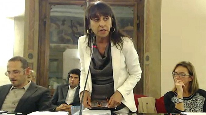 Una ludoteca a Bastia vicino una sala gioco d'azzardo? Interrogazione di Renzini