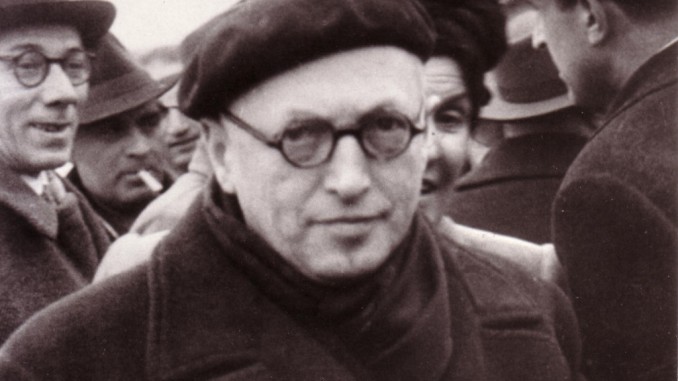 Pietro Nenni va ricordato al pari di De Gasperi e Berlinguer Quasi novantanni di storia italiana,quella più vera, fatta di esigenze di giustizia,di libertà e di democrazia
