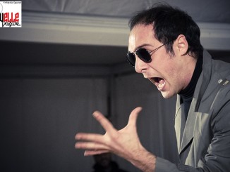 Daniele Parisi in “Abbasso Daniele Parisi” al Teatro Esperia di Bastia