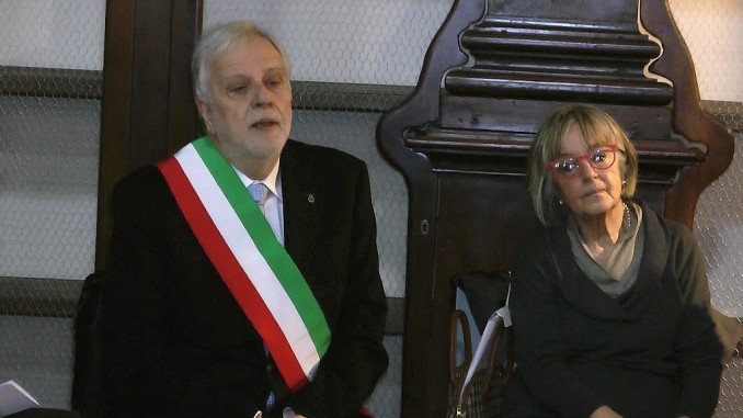 Giornata della Memoria, Medaglie d'onore al ricordo di Enrico Fiorucci e Marsilio Traversini I familiari erano accompagnati, per Gubbio dall'assessore Augusto Ancillotti, e per Bastia Umbra, dal sindaco, Stefano Ansideri