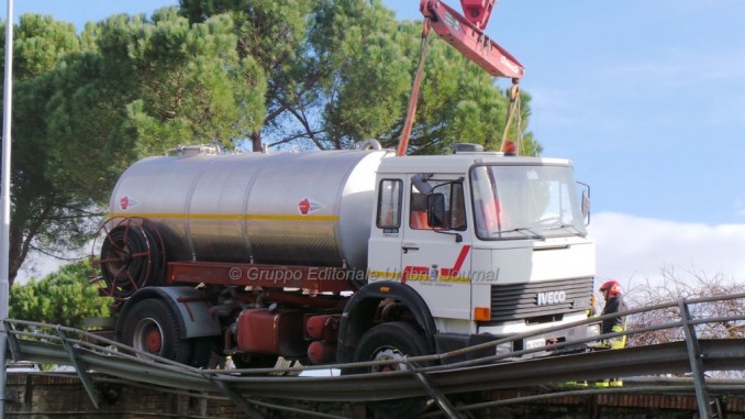 Incidente ponte Bastiola, Pd, perché mettere in sicurezza due parapetti?