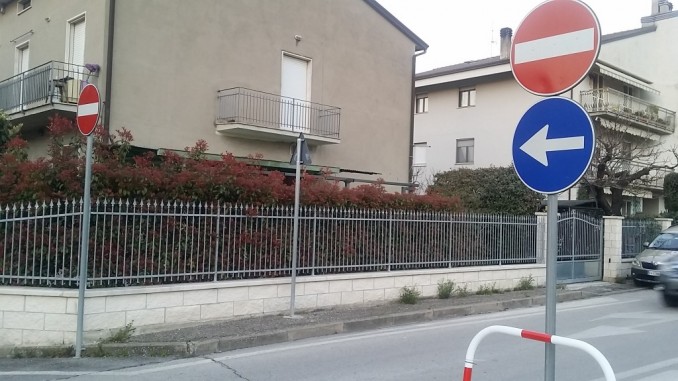 Via Marzabotto, la polemica si fa feroce e cattiva Posso solo dire che i pigri sono solo quei 100 sfigati che piangono