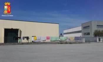 Invadono zona industriale a Bastia, blitz Polizia e Municipale