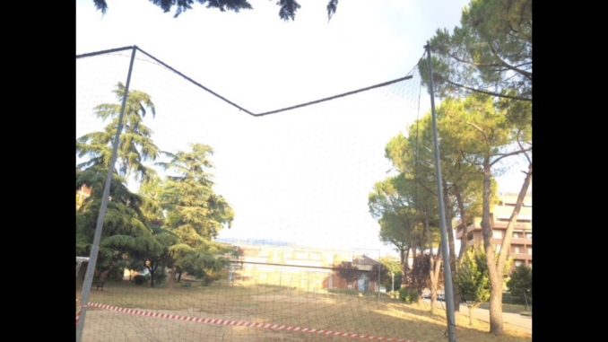 Storico campetto di calcio Fatigoni, Catia Degli Esposti replica a Renzini