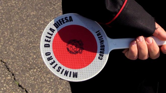 Truffa e raggiro ai danni di una signora romana, denunciato malvivente
