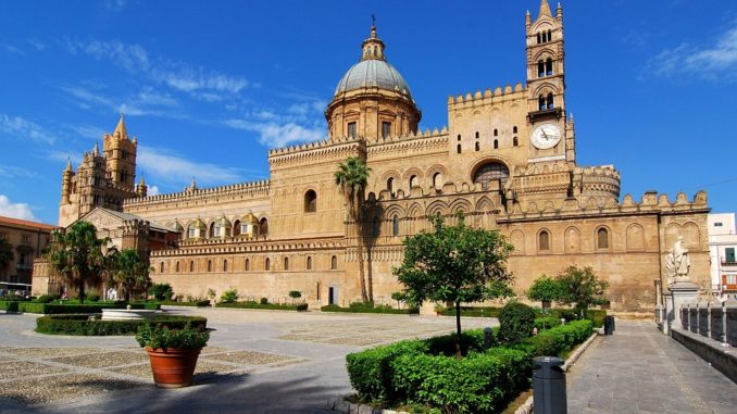 Gli alunni della Scuola Media di Bastia Umbra andranno a Palermo