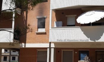 Vasca prende a fuoco, incendio a Bastia Umbra, anziani salvi grazie ai vicini di casa