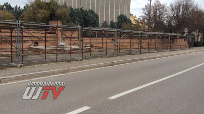 Fonte di Moncioveta transennata a Bastia Umbra, lavori? Lega chiede lumi