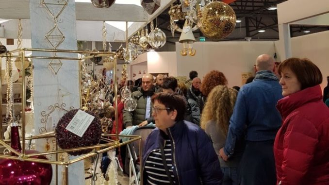 Natale è, primo weekend con i fiocchi per la nuova esposizione