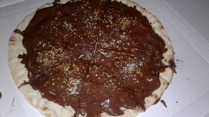 Pizza dolce da mangiare anche nei giorni di festa, al Giubbino si può