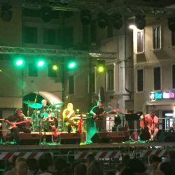 Un grande successo il concerto in onore di Fabrizio De Andrè