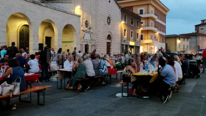 Grande successo del pic nic in Piazza Mazzini a Bastia Umbra