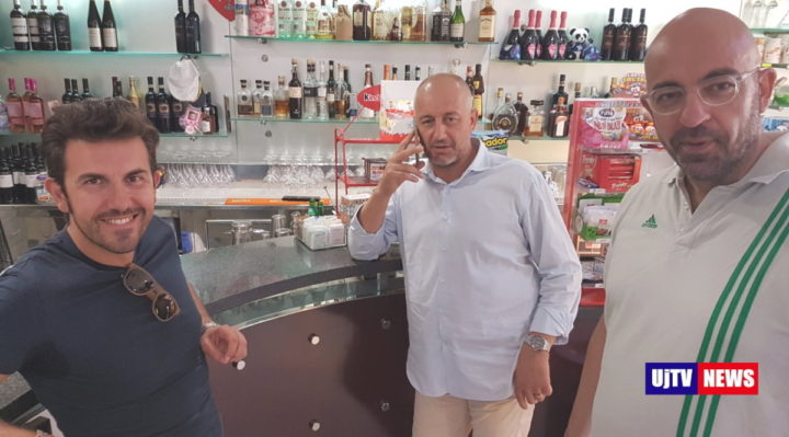Paese che vai gente che trovi, guardate chi c'era al bar a Bastiola