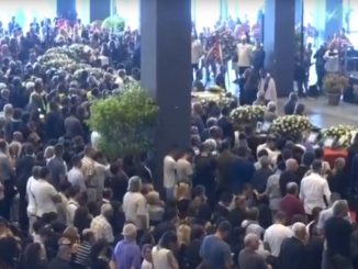 Coppia Italia Serie D Calcio rinviata per lutto nazionale morti Genova