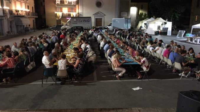 Ospedalicchio, Festa della Madonna della Pietà, Teatro giochi e buon cibo