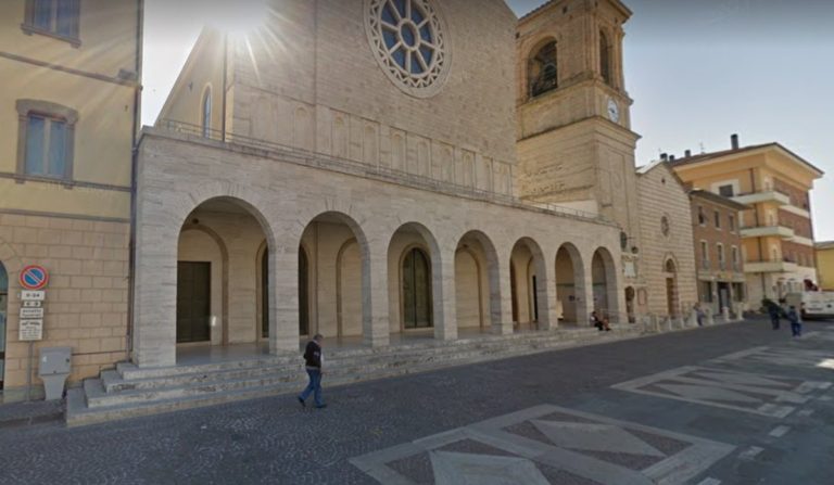 Natale di Stelle a Bastia Umbra atmosfera natalizia molti eventi culturali