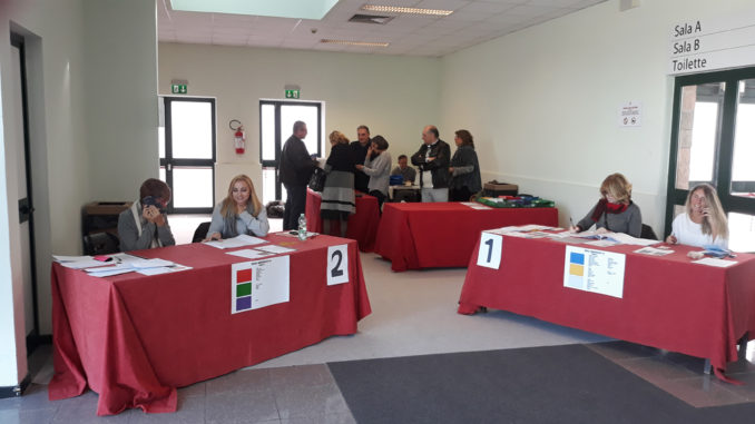 Provincia Perugia, elezioni presidente, alle 12 affluenza del 17 per cento