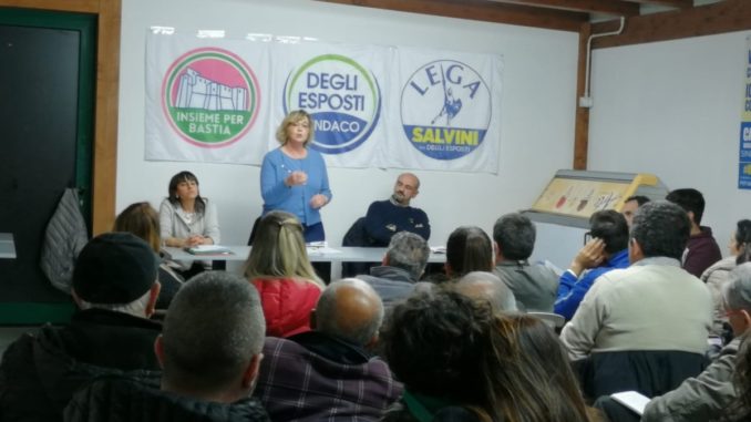 Elezioni 2019, Catia Degli Esposti e le sue liste a XXV Aprile