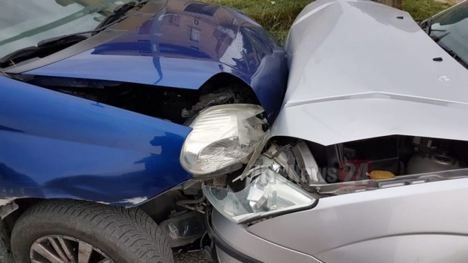 Incidente, scontro frontale a San Lorenzo di Bastia Umbra, c'è un ferito