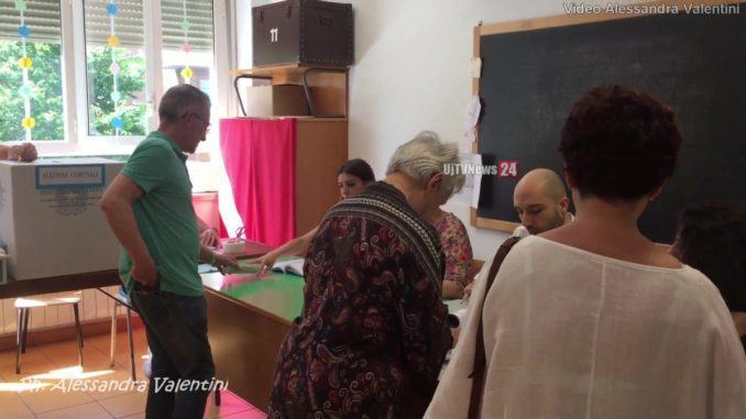 Le affluenze e i risultati del ballottaggio a Bastia e in Umbria