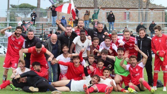 Bastia Calcio, si festeggia ancora la Serie D, tutti piazza