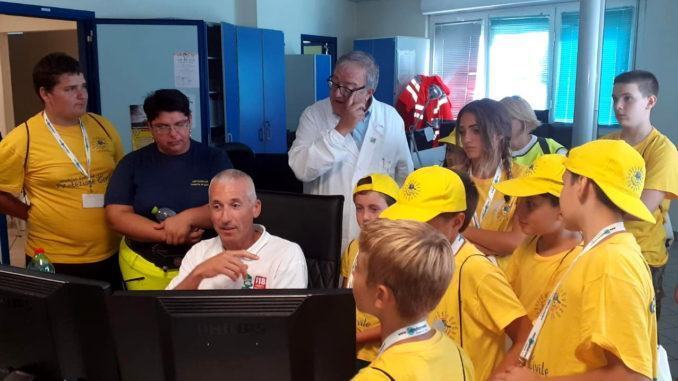 Campus scuola Prociv Bastia Umbra in visita alla centrale del 118
