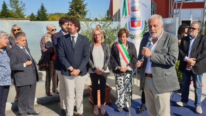 Scuola di XXV Aprile l’intervento del sindaco Paola Lungarotti