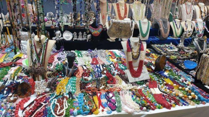 Finanza sequestra oltre 5 mila prodotti al Festival dell'Oriente