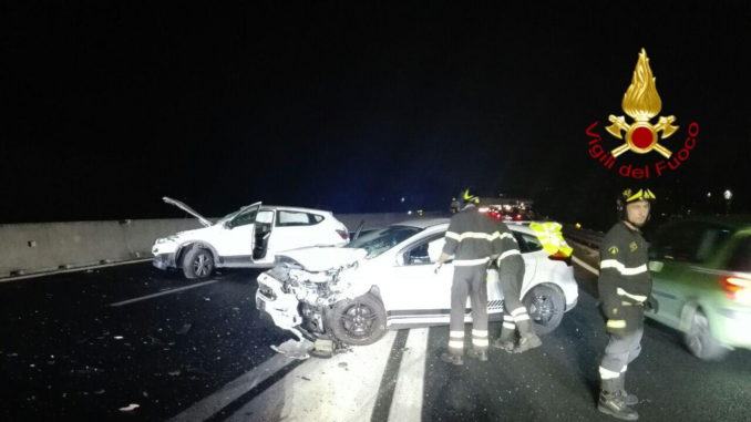 Tre persone coinvolte in incidente stradale ad Ospedalicchio di Bastia Umbra