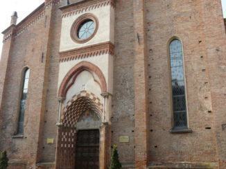 Viaggio nelle Langhe piemontesi, tra borghi, tartufo e barolo