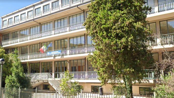 Orientamento scolastico, Ipsc Bastia Umbra, accoglie genitori e studenti