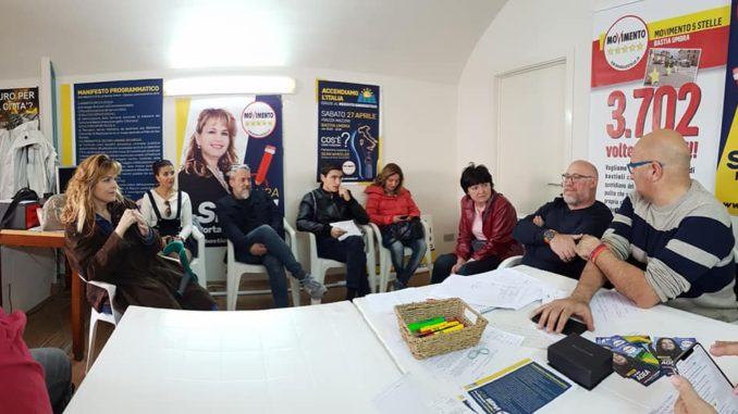 L’ospedale da campo è uno spreco di denaro pubblico, lo dice M5s