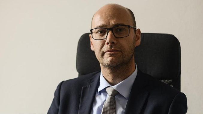 Il 19enne confessa quattro violenze su ragazze minorenni