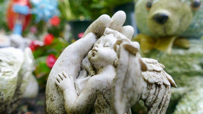Aborto terapeutico, avere un figlio è una scelta individuale come la Fede