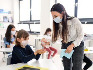 Scuola elementare di Bastia Umbra, bimba positiva covid, scatta protocollo