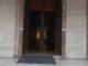 Bivaccavano davanti alla chiesa a Bastia, polizia chiede allontanamento