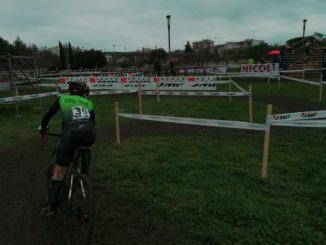 gradini podio alti nei campionati italiani ciclocross per veloclub Assisi Bastia