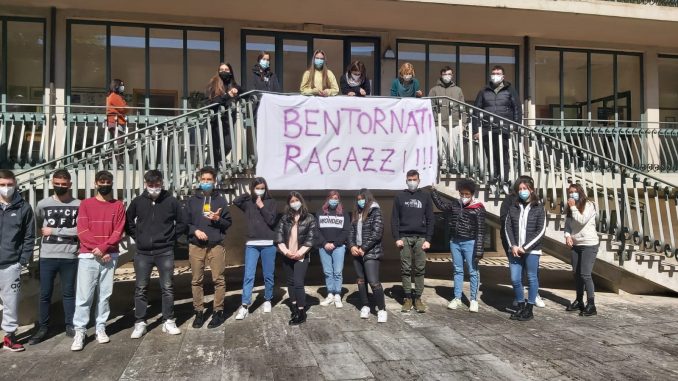 Messaggio speciale ad ogni studente del “Polo-Bonghi”, tornati in classe