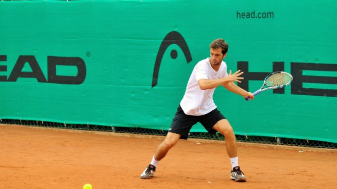 Chi sarà l’erede di Simone Brunelli, tennista capace di vincere per ben 3 volte il trofeo più ambito?