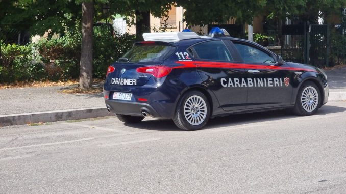Maltratta la giovane fidanzata e la sua famiglia, braccialetto elettronico per 20enne di Bastia