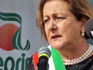 Botta e risposta al vetriolo tra Pd e Amministrazione a Bastia