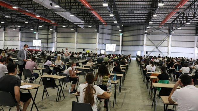 Candidati medicina Perugia, sì a Green pass e vaccini