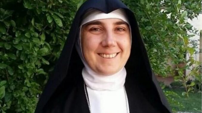 Le felicitazioni Sindaco Amministrazione Comunale Madre Noemi Scarpa