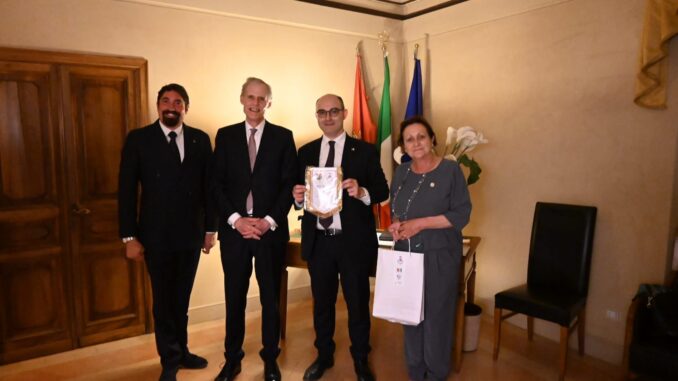 L'Amministrazione comunale di Bastia Umbra ha incontrato l'Ambasciatore francese Christian Masset