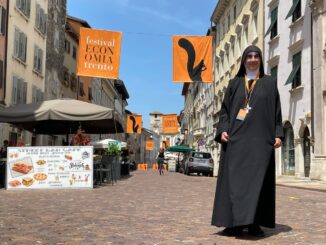 Madre badessa Suor Noemi Scarpa al Festival dell'economia di Trento